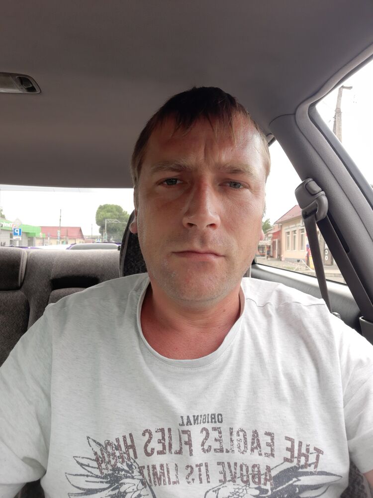  27701040  Oleg, 38 ,    