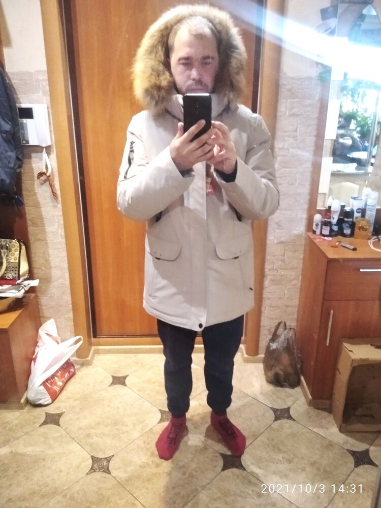  29812920  Alexander, 36 ,    