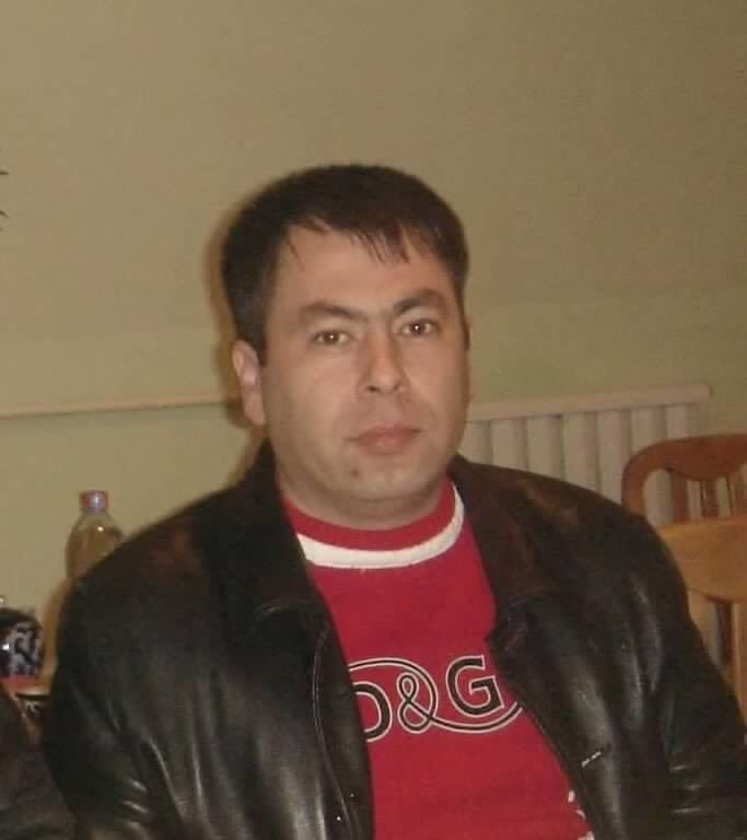  18494460  Fahriddin, 41 ,    