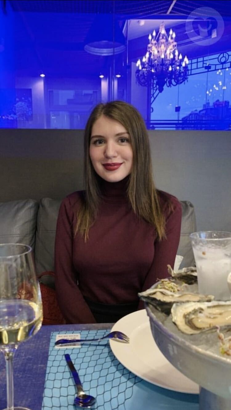  44128050  , 30 ,    -