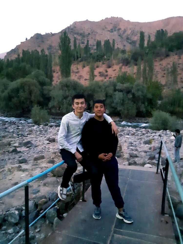  ,   Aziz, 32 ,   ,   , c , 