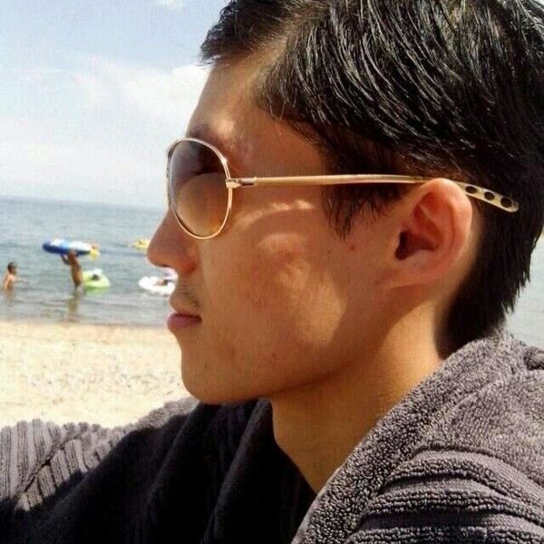 ���� 6439000 ������� Highlander, 116 ���, ���� ���������� � ��������