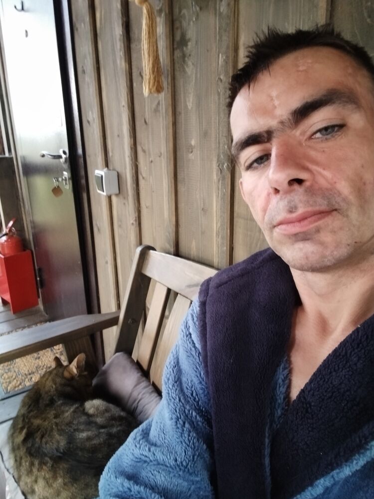  -,   , 42 ,   ,   