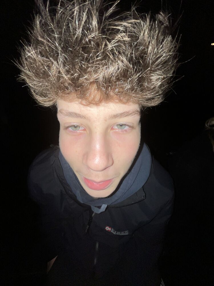 ���� 55904750 ������� Cody, 26 ���, ���� ���������� � Abbots Langley