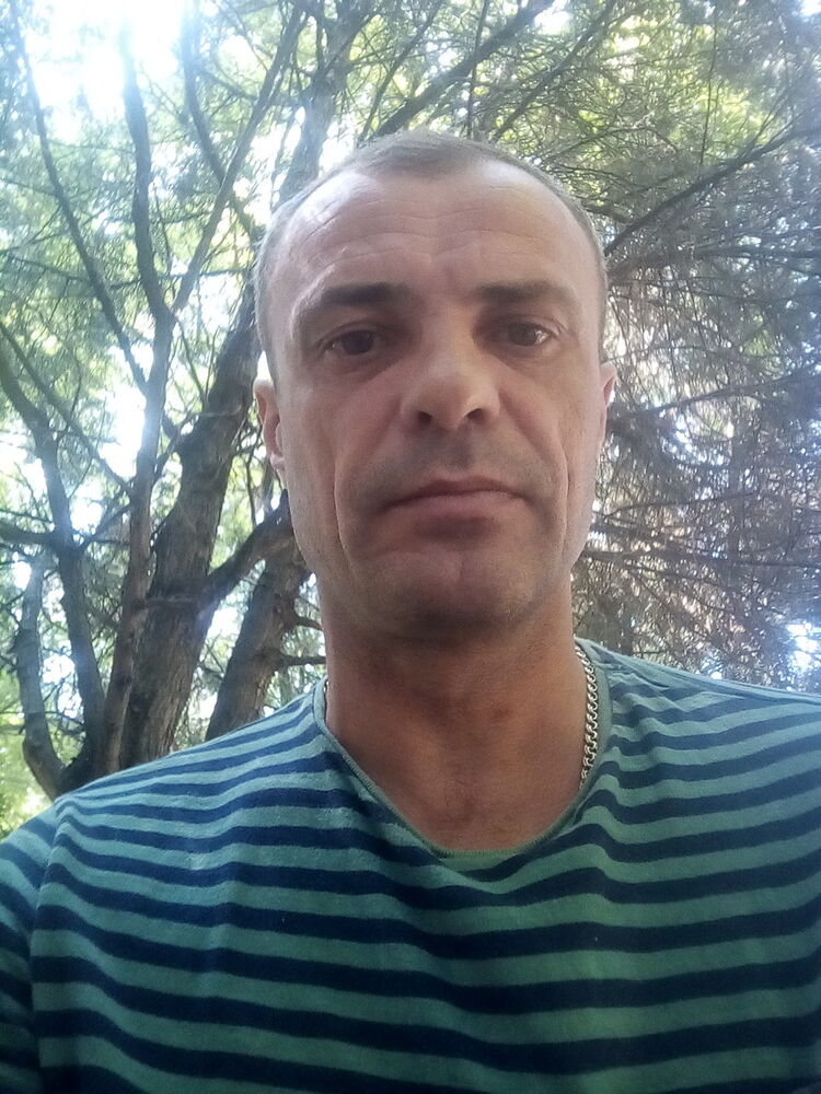  12450090  Kolja, 49 ,    