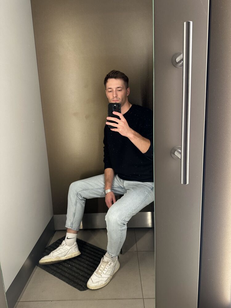  48780310  , 26 ,    