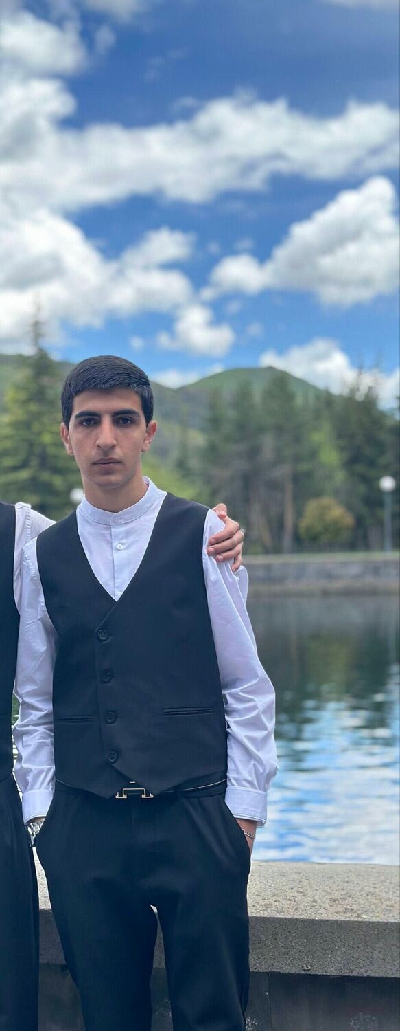 ���� 55879180 ����� Hrach, 20 ���, ���� ���������� � �������