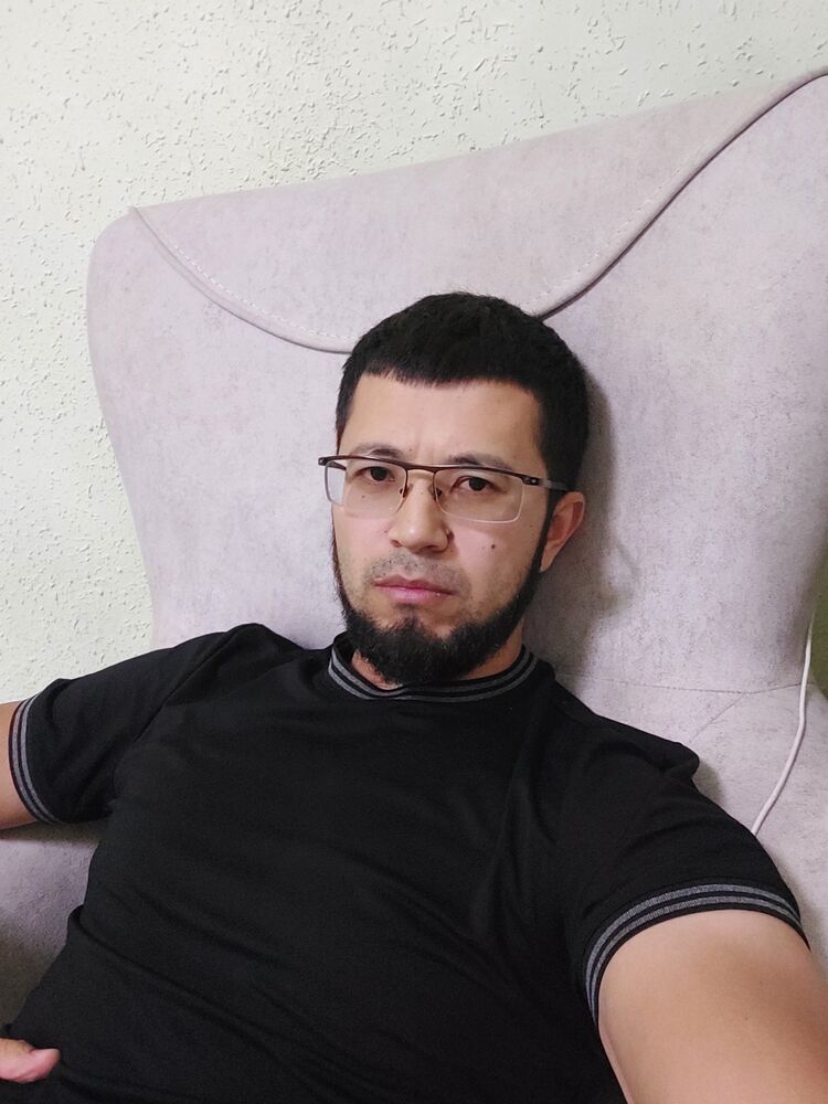  46884950  Xojiakbar, 34 ,    
