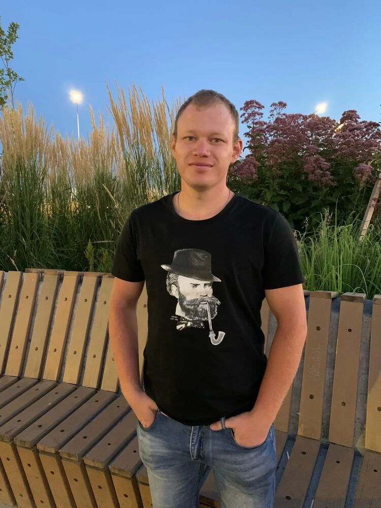  29308270  Alexey, 28 ,    