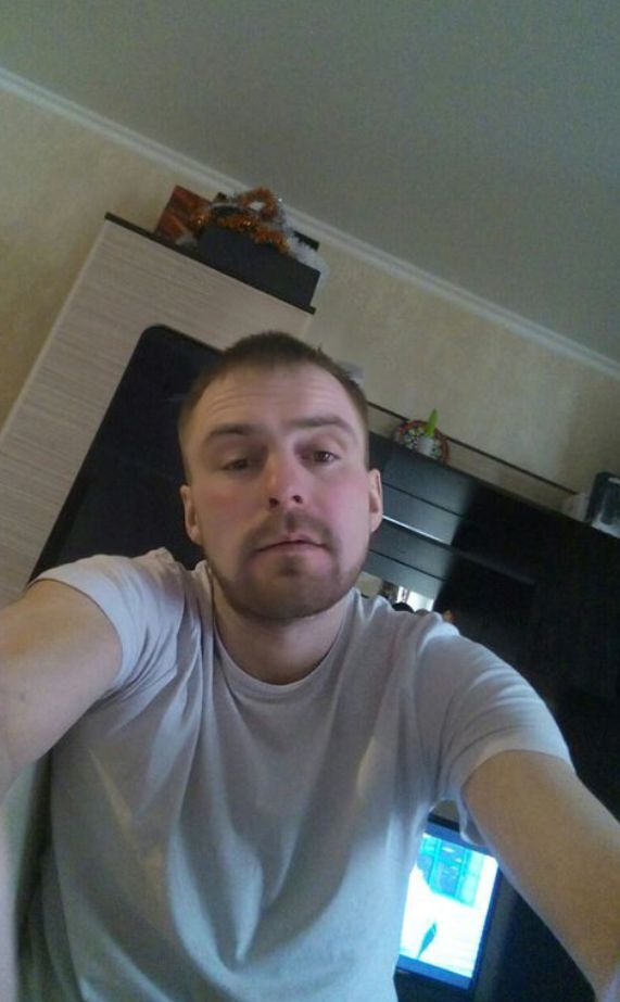  32473620  , 37 ,    