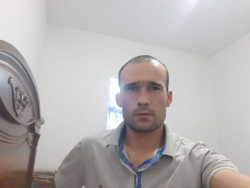  20998580  Izzat, 34 ,    