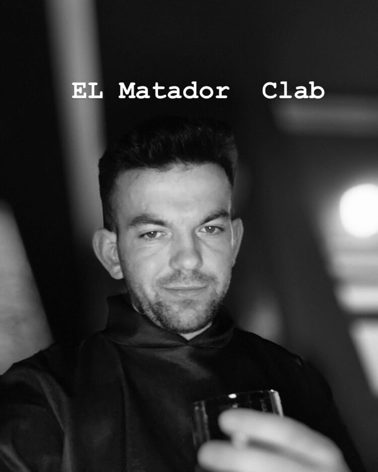  49954620  Coni, 30 ,    