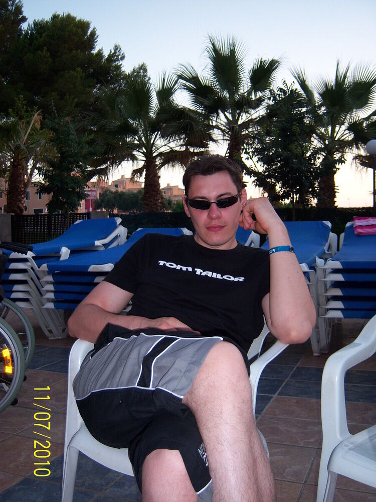  ,   Igor, 44 ,   ,   