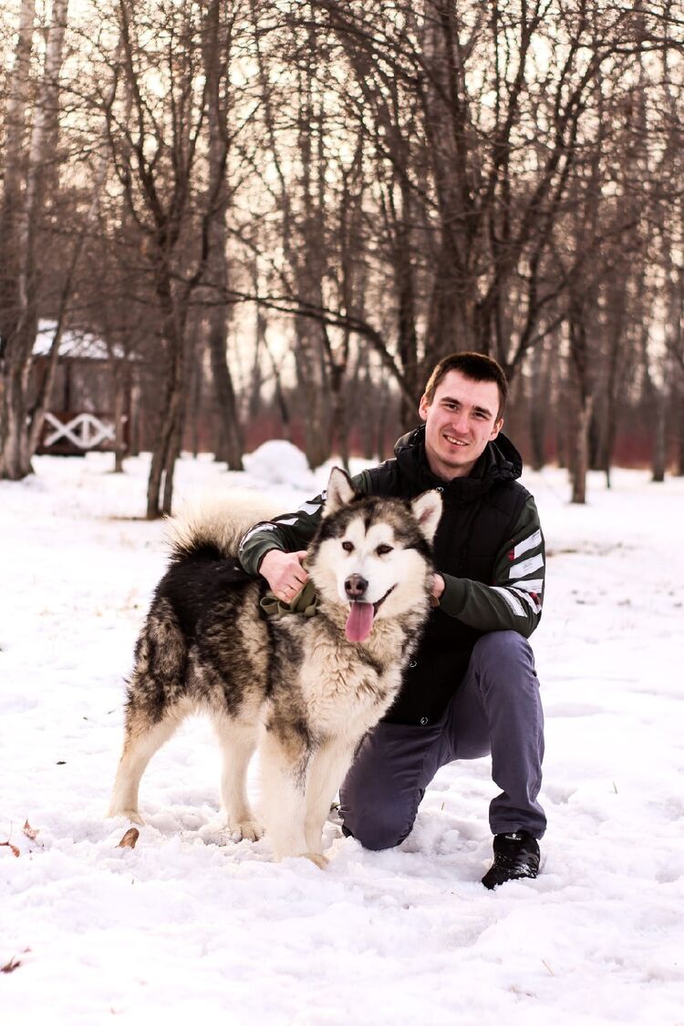  30861480  Vladislav, 27 ,    