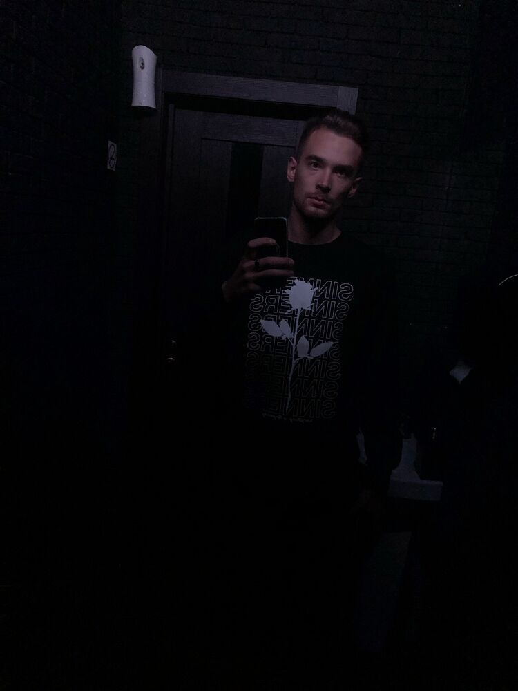  54330840  Nikolay, 26 ,    