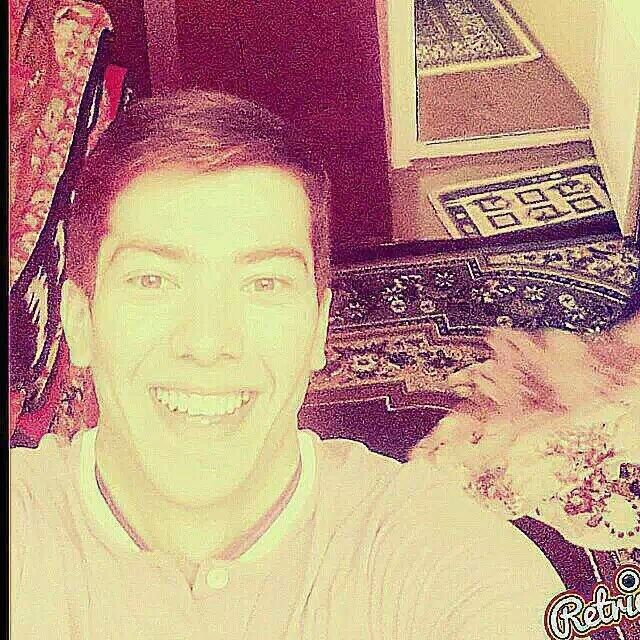  18941770  Eduart, 33 ,    