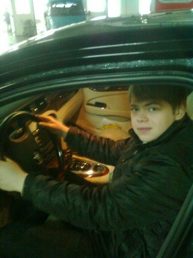 ���� 10452990 ������� �����, 38 ���, ���� ���������� � �����������