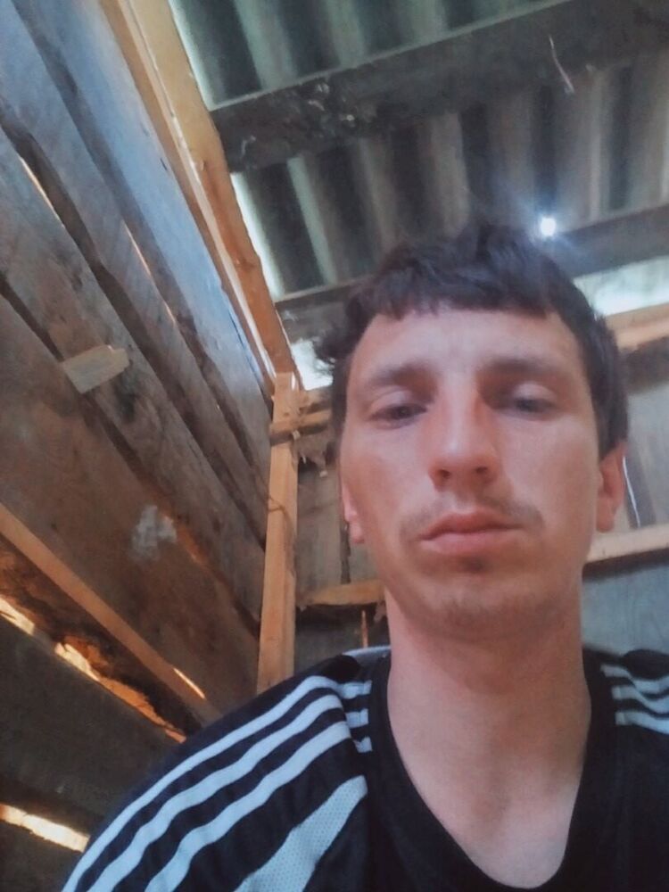  ,   Aleksandr, 34 ,   