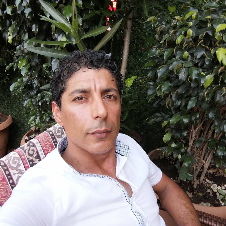  17369890  Huseyin, 43 ,    Alanya