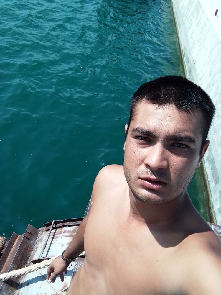  37446110  , 24 ,    