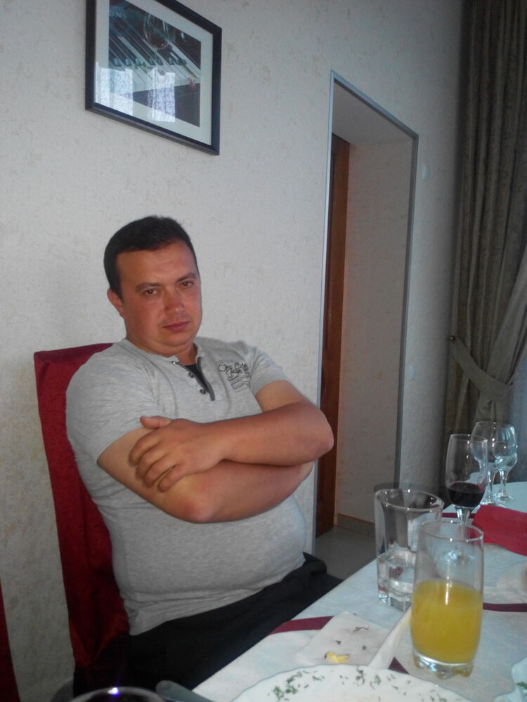  5047480  Andrey, 44 ,    