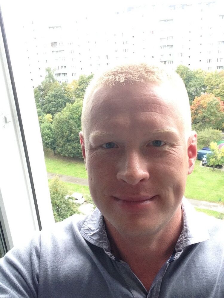  8079490  , 44 ,    -