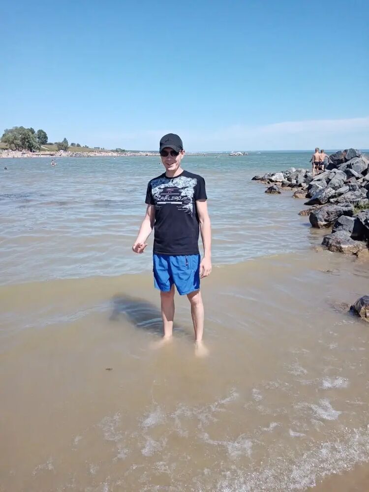  ,   , 32 ,   c 