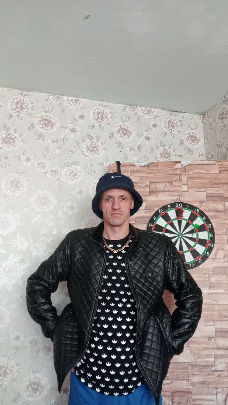  -,   Nikolay, 42 ,     