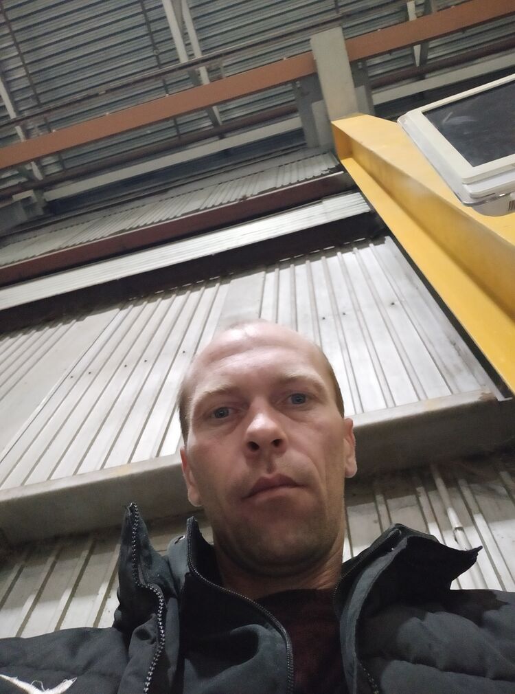  ,   Ivan, 35 ,  
