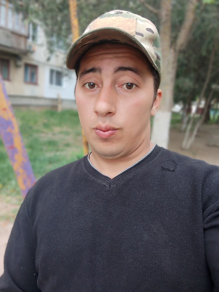  43674340  , 27 ,    