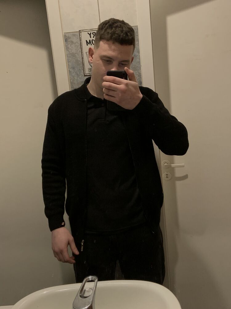 ���� 42482720 ����� �������, 22 ����, ���� ���������� � �����-����������