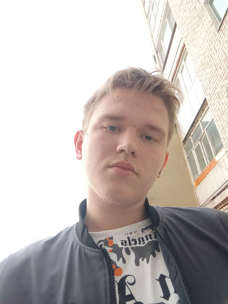 ���� 42256690 ����� Max, 23 ����, ���� ���������� � ������