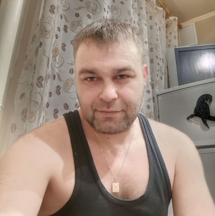  42146460  , 40 ,    