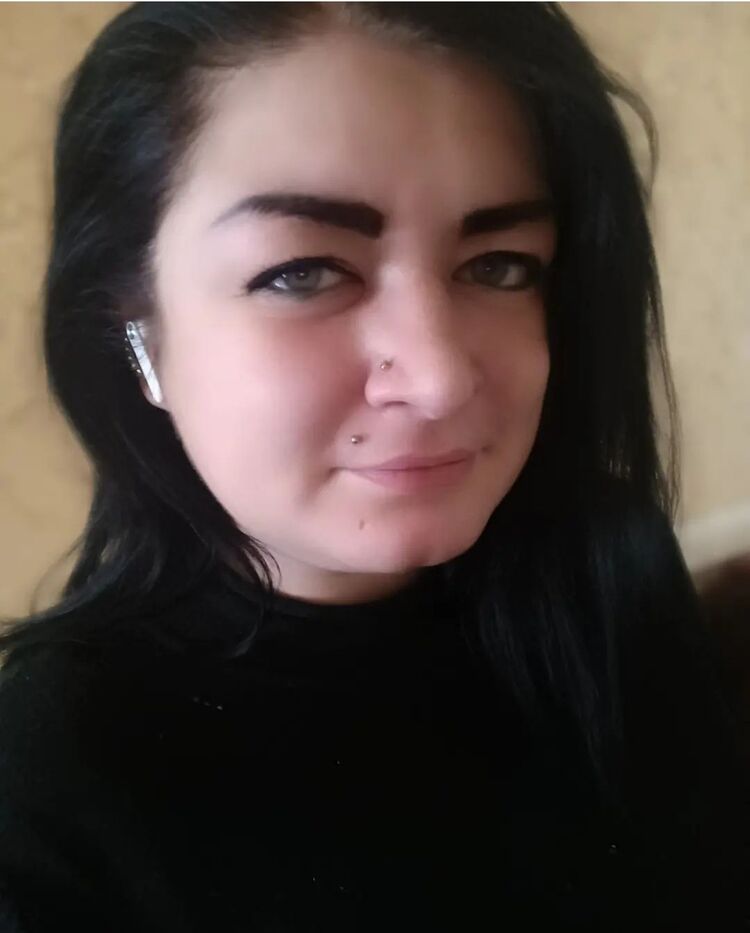  44343570  , 29 ,    