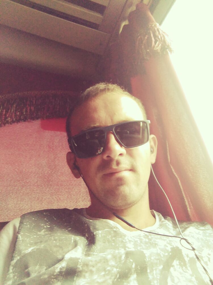  -,   , 32 ,   ,   