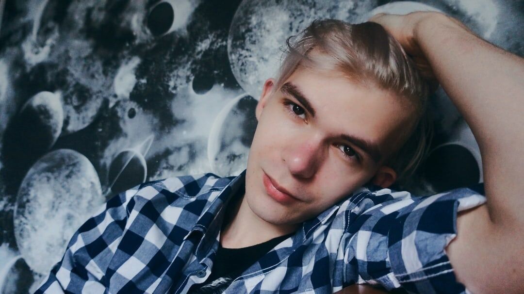  ,   Vlad, 28 ,   ,   