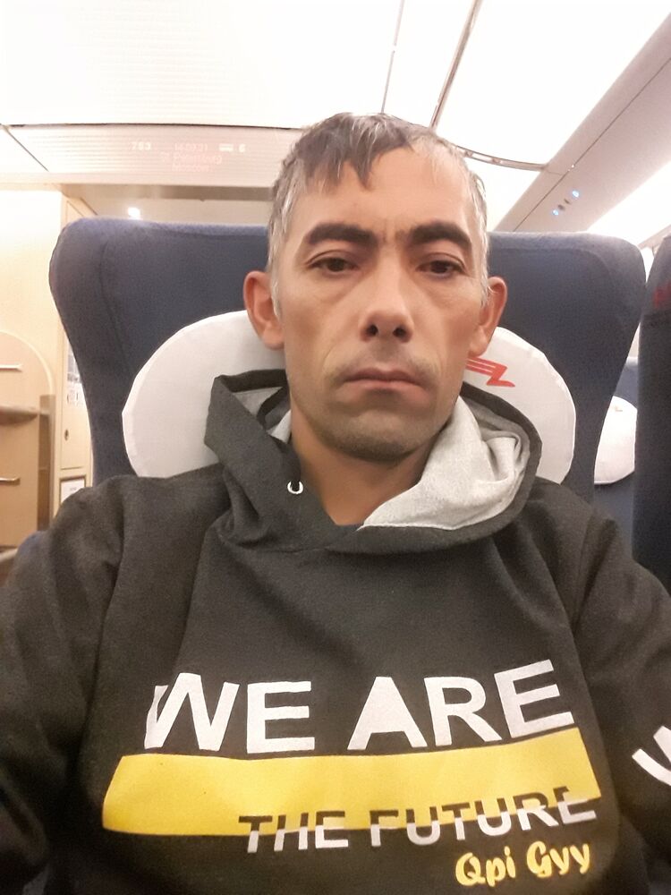  24136130  , 42 ,    -