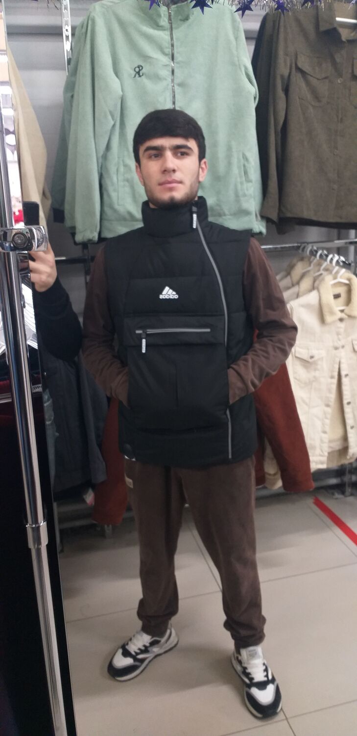  31799210  Farmuz, 22 ,    -