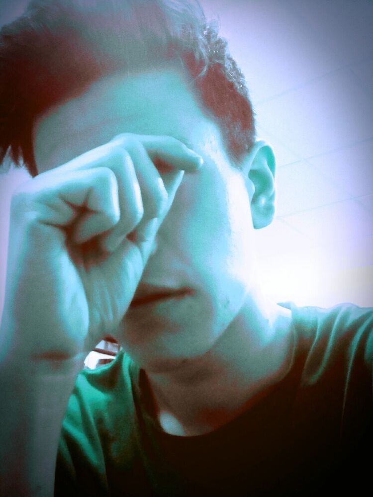  12244820  Ali, 27 ,    