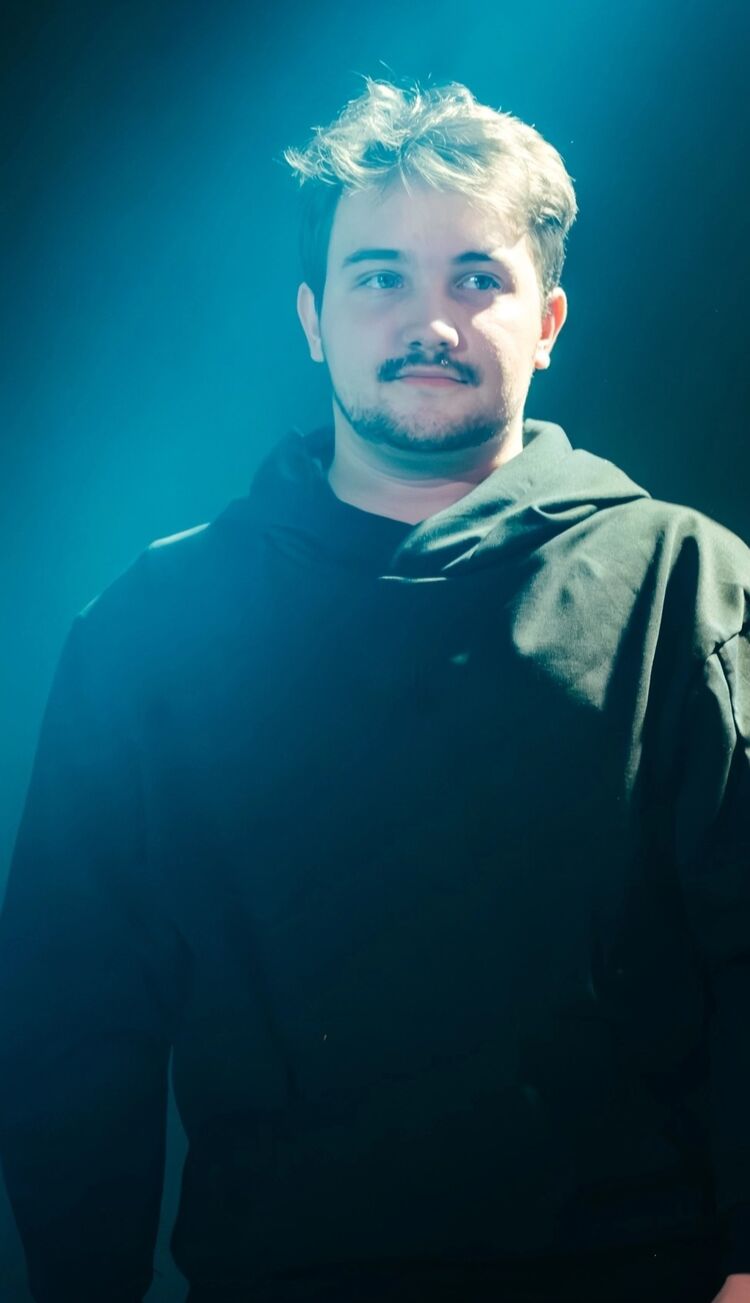  ,   , 22 ,   ,   