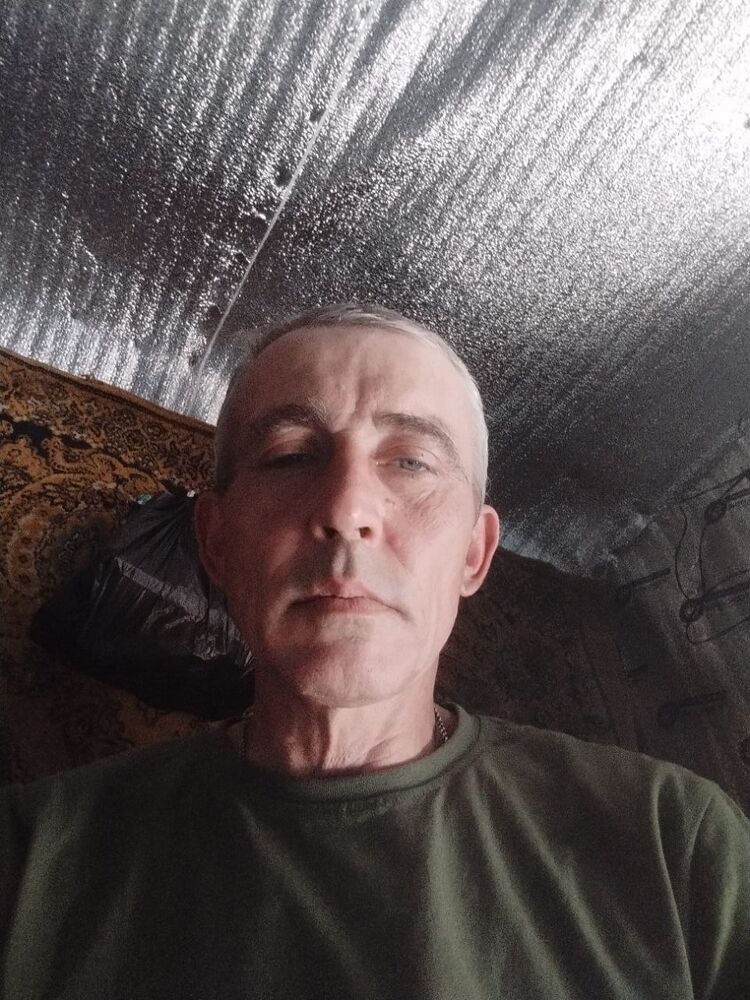  44279400  , 52 ,    