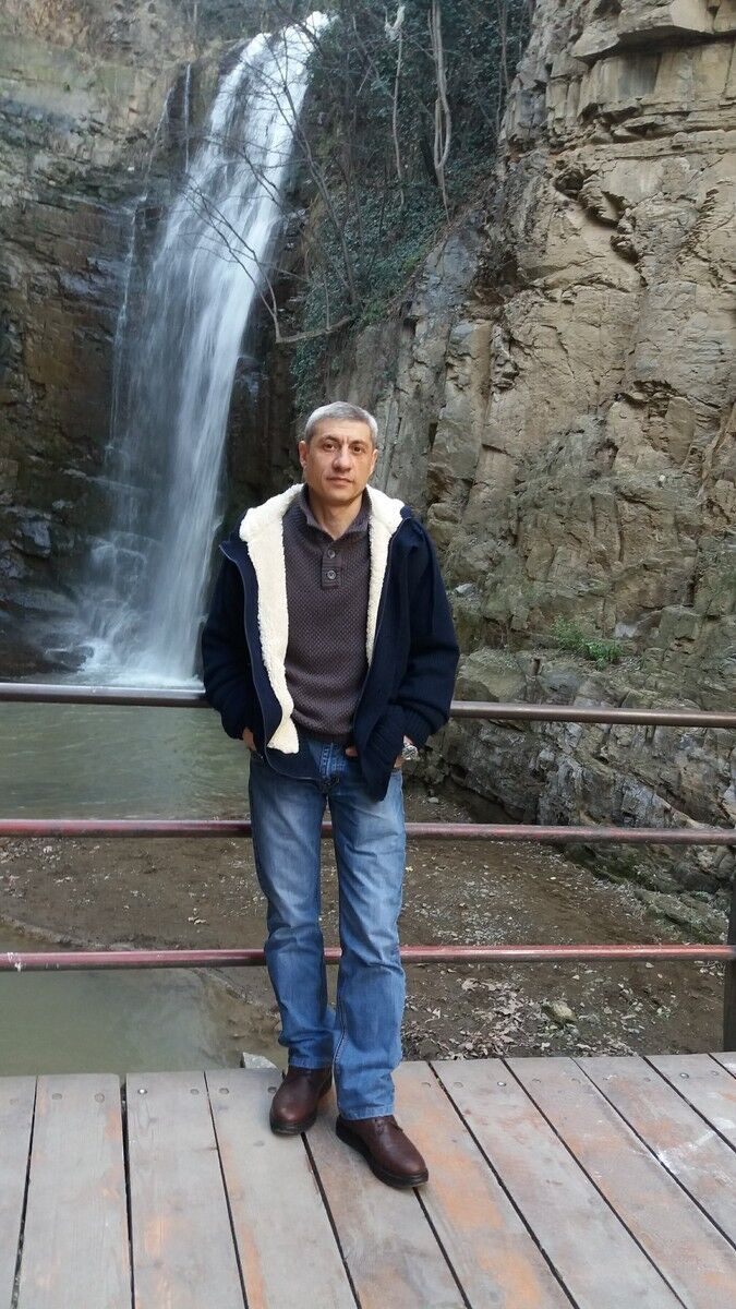  ,   Armen, 49 ,   ,   , c , 