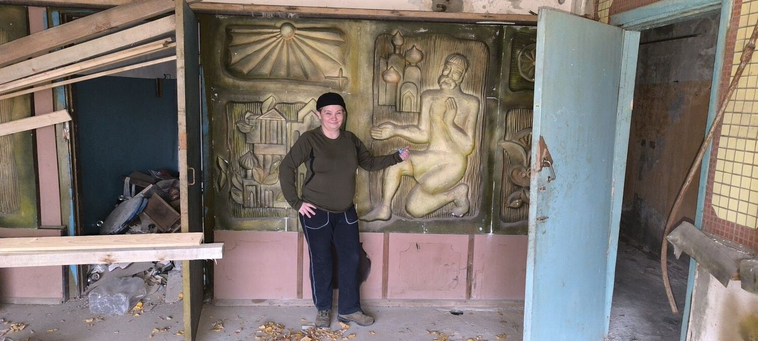  53911040  , 38 ,    -