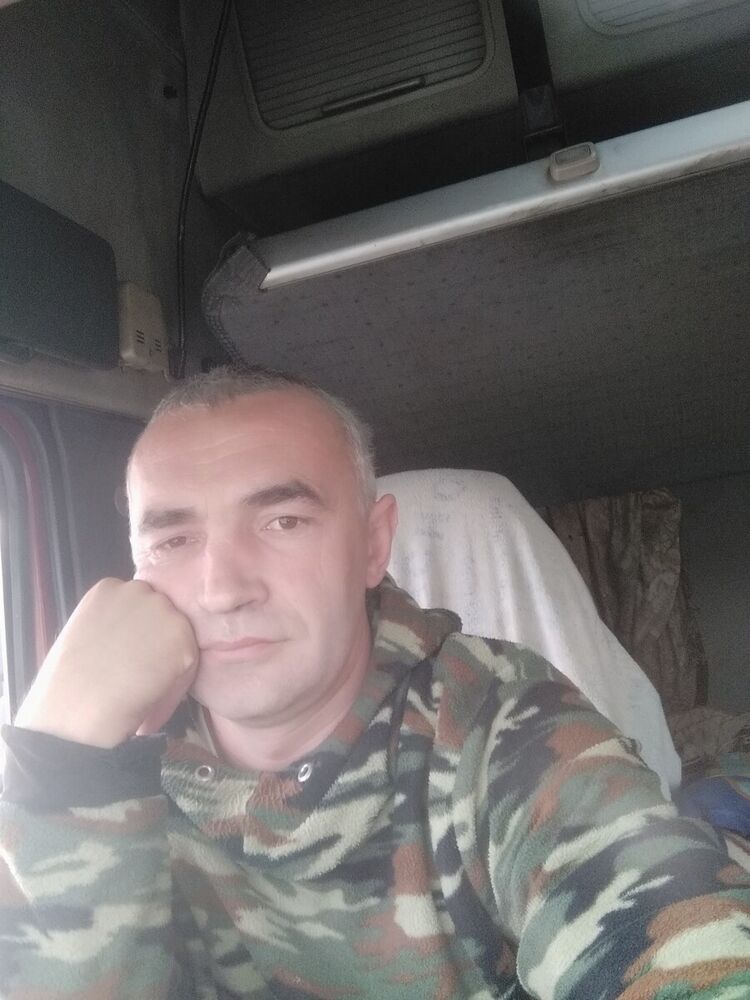  20717650  , 44 ,    
