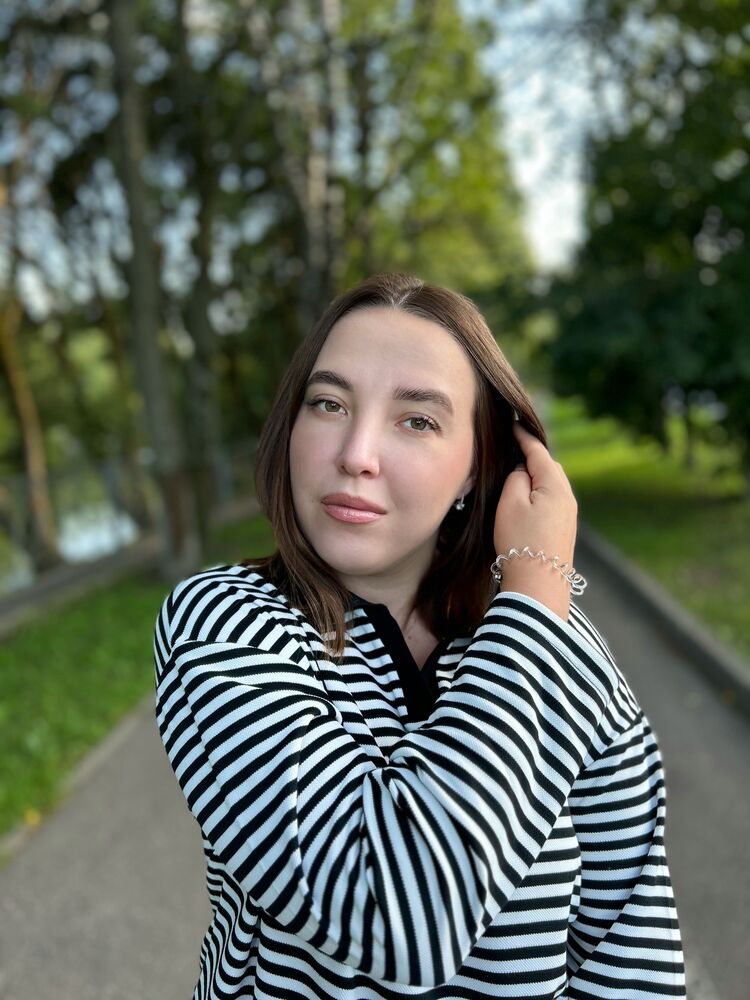  54520260  , 24 ,    -