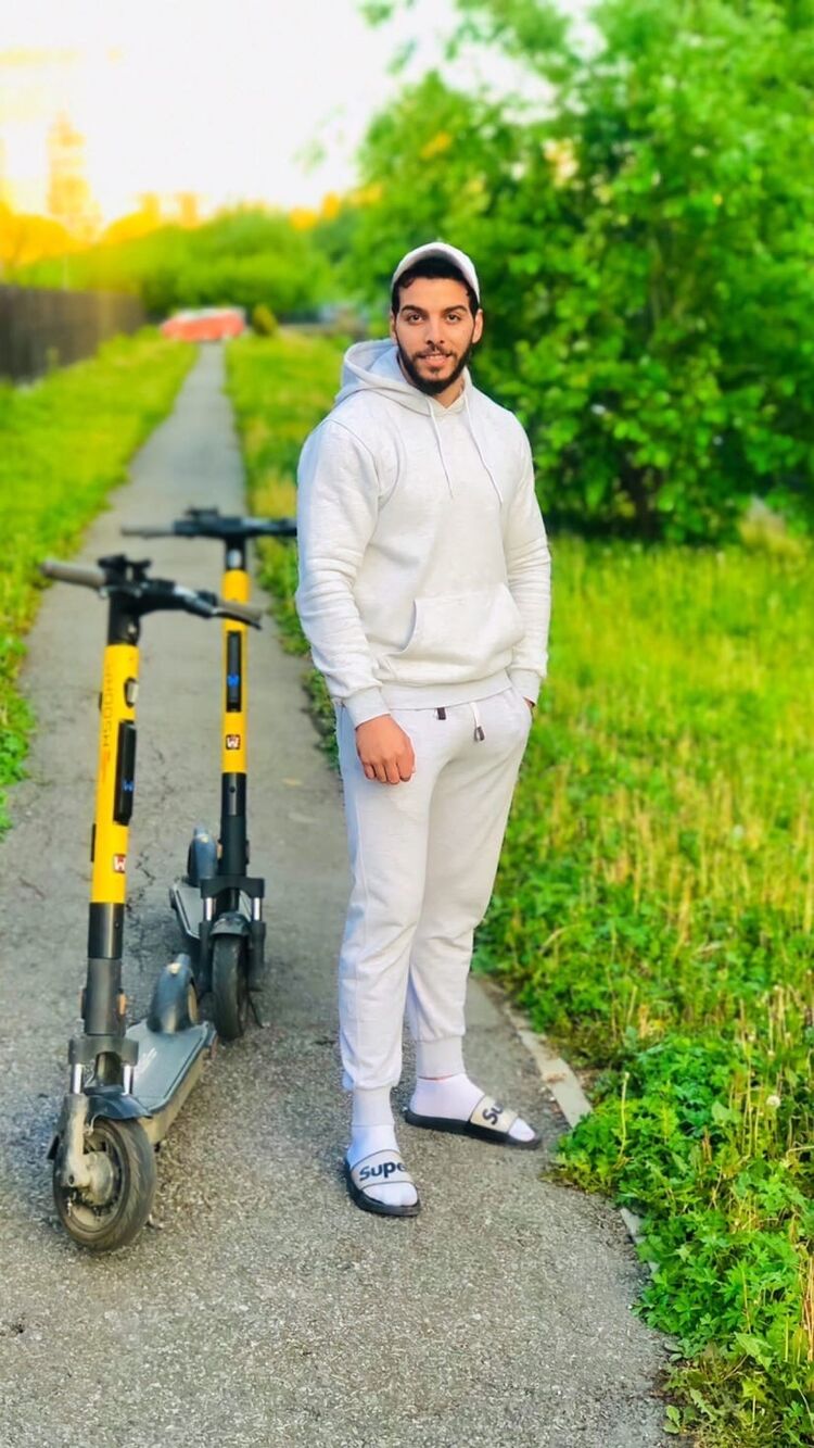  ,   Abdul, 28 ,   ,   , 