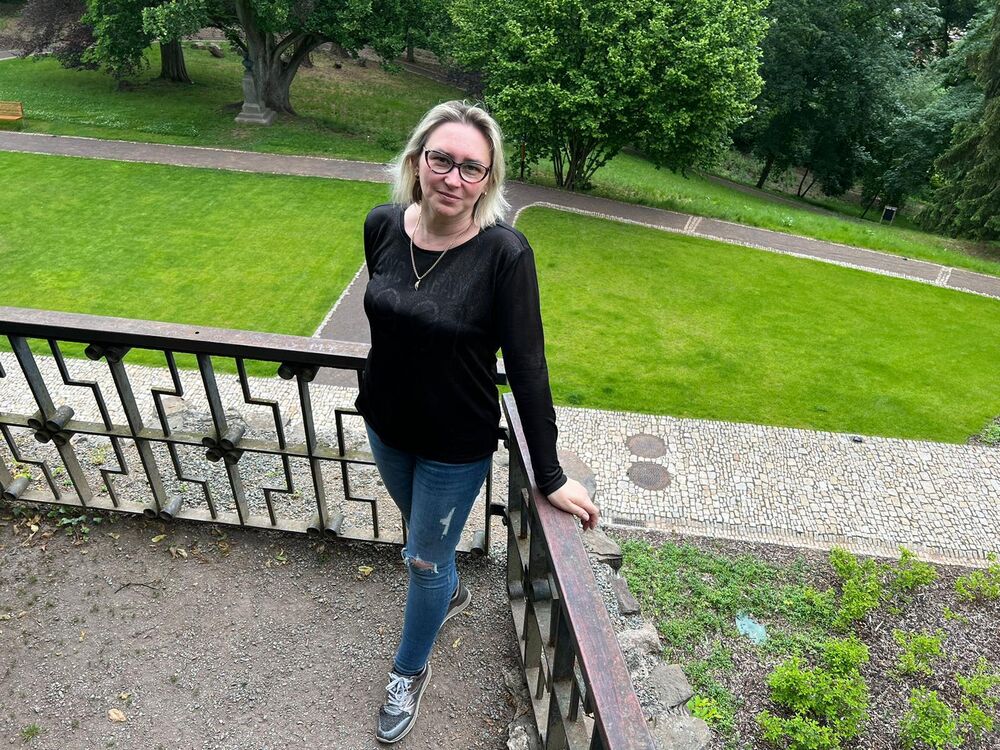  47088820  Viktorija, 47 ,    -