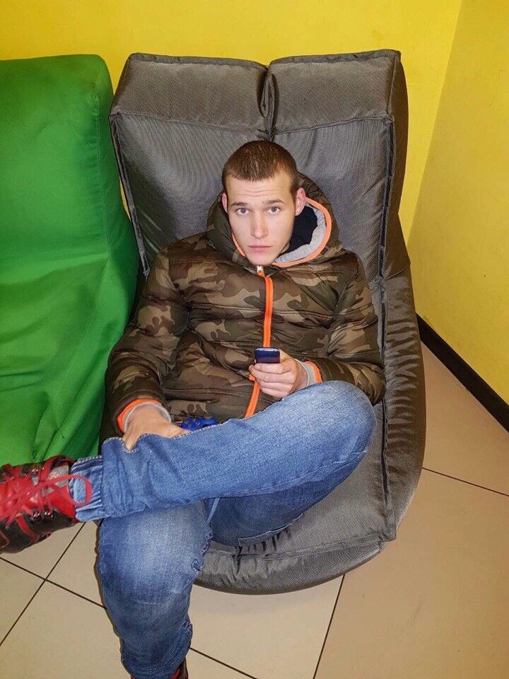  15807680  Vlad, 27 ,    