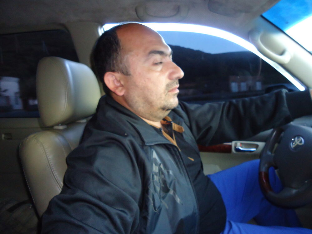  ,   Artur, 46 ,   