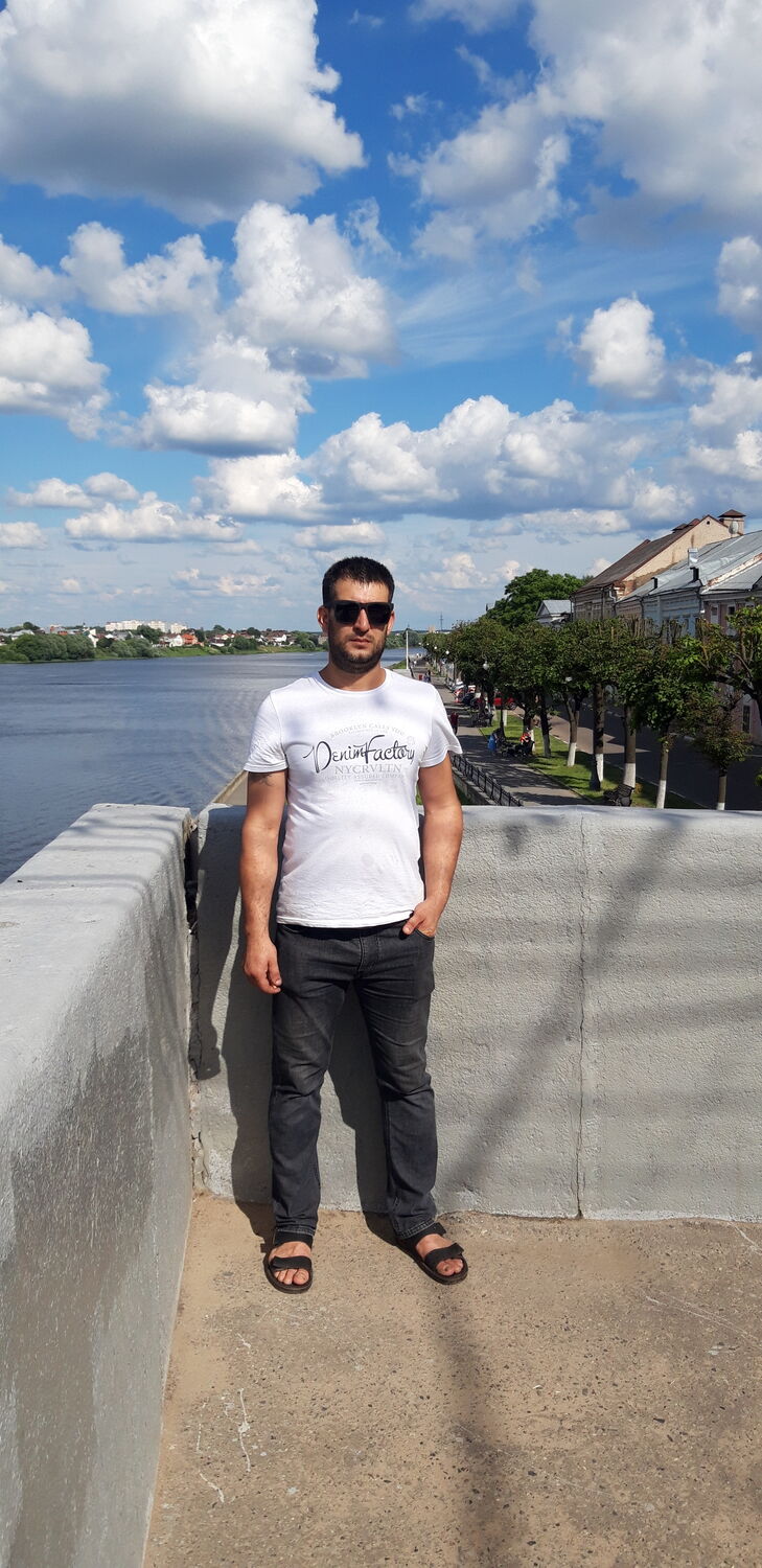  23335320  Aksin, 38 ,    --